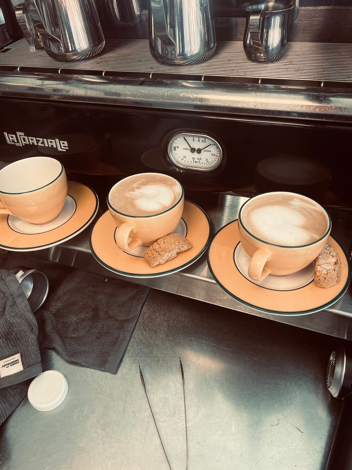Cappucho Cafe & Coffee Roaster
