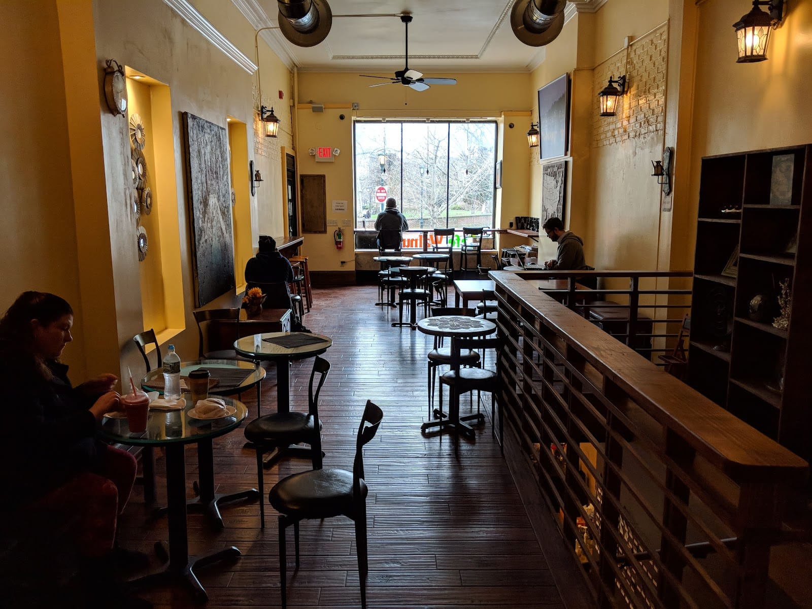 Cafe Walnut
