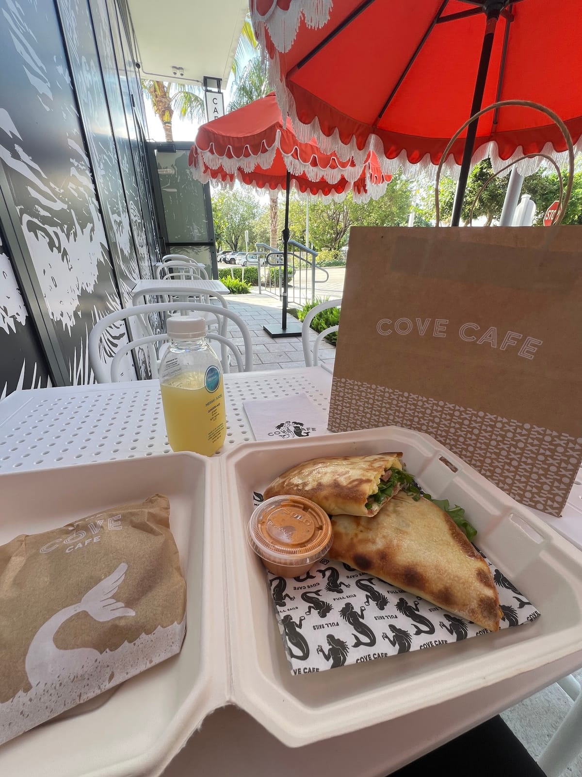 Cove Cafe & Pizza