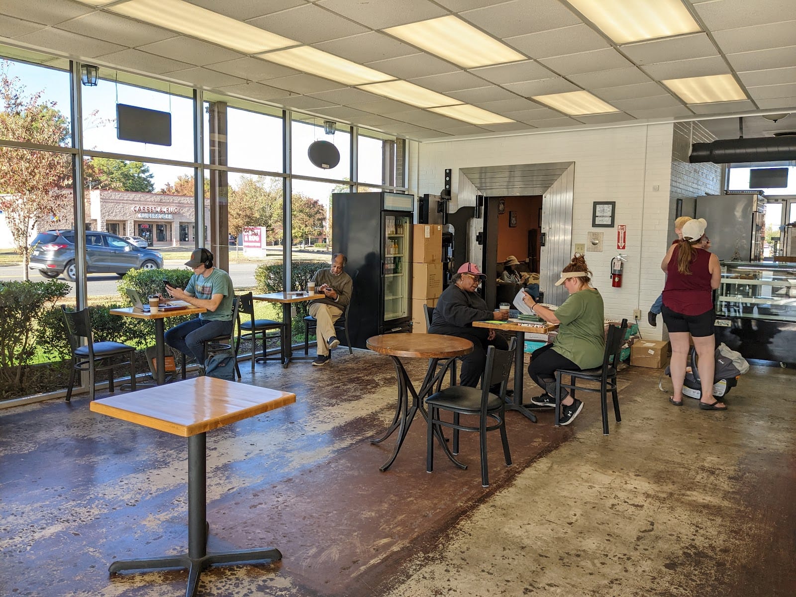 Mado Bakery and Cafe