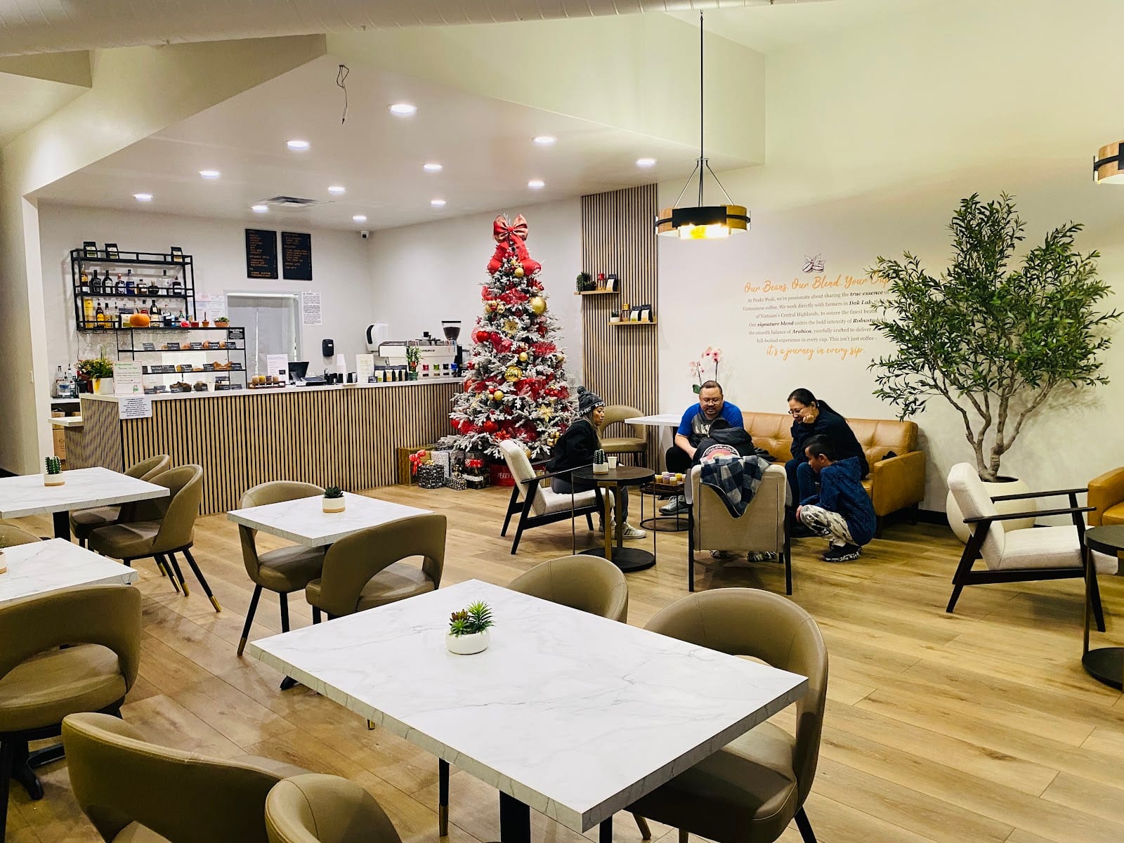 Peaky Peak Coffee & Charcuterie