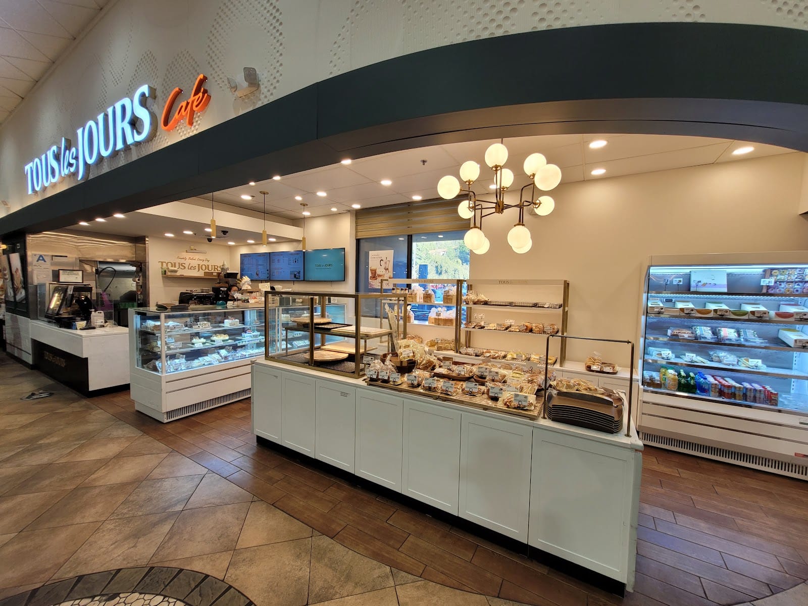 TOUS les JOURS Bakery Café - Diamond Bar