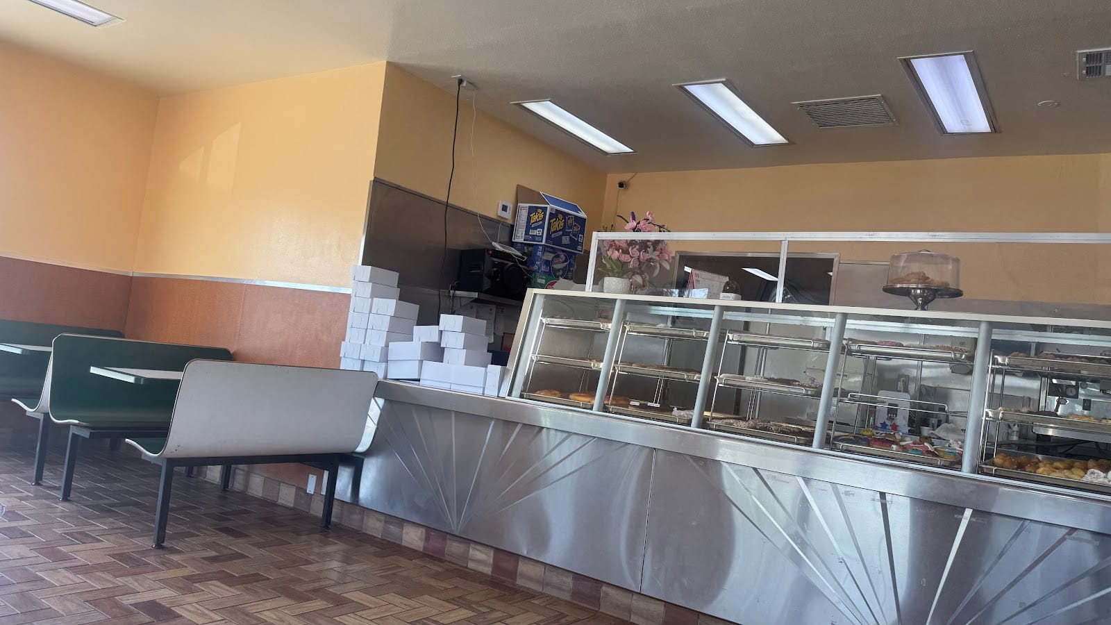 L&A Donuts