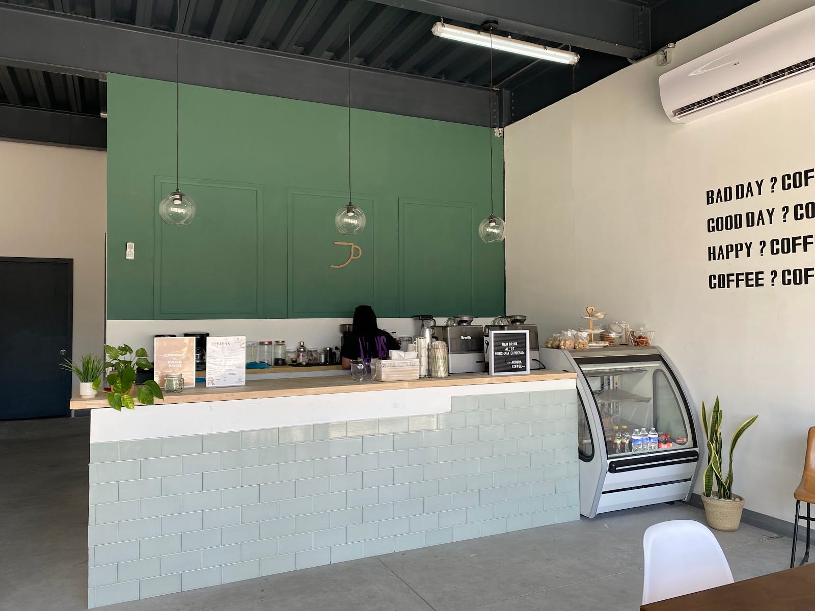 Aurora Café & Bagels