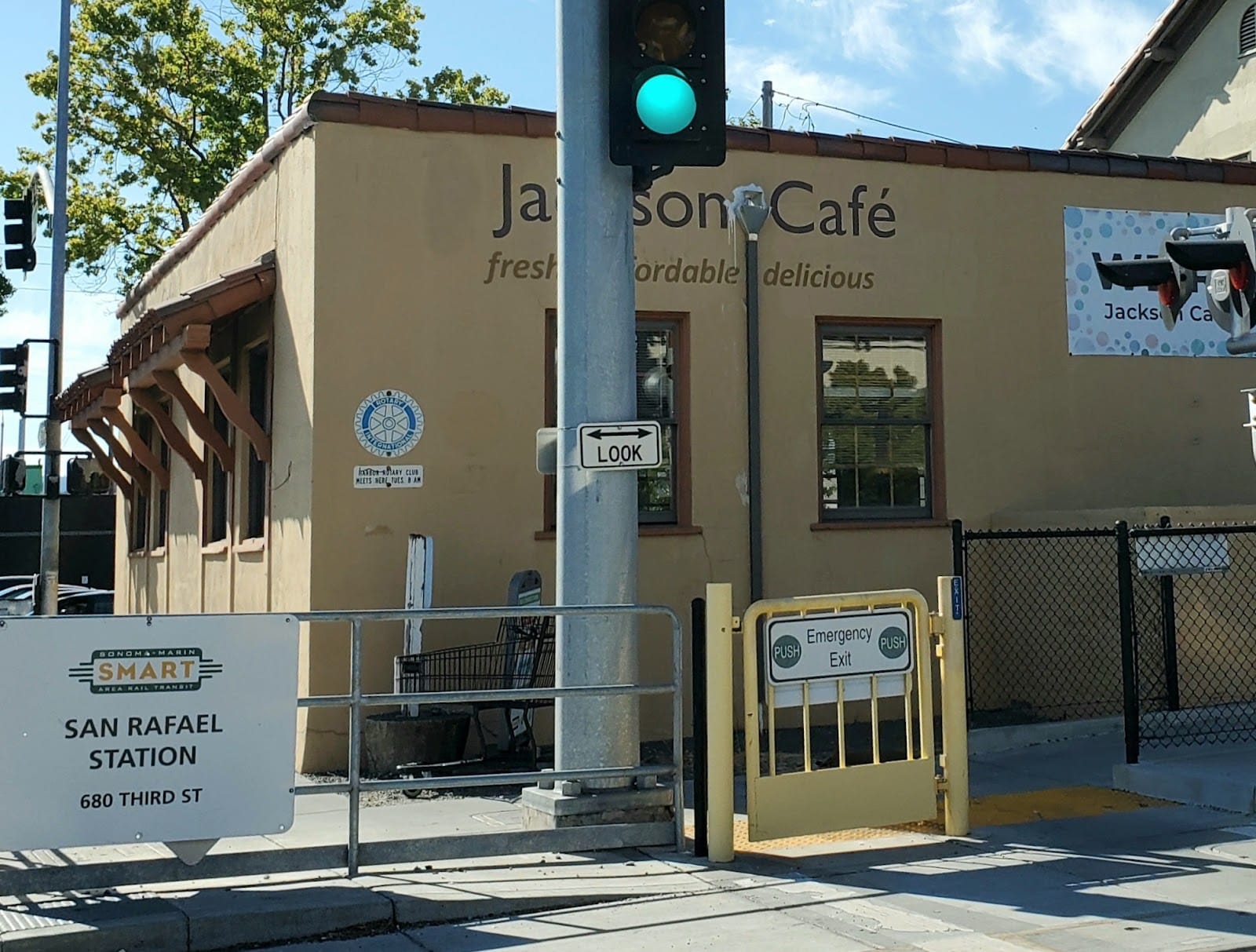 Vivalon Café