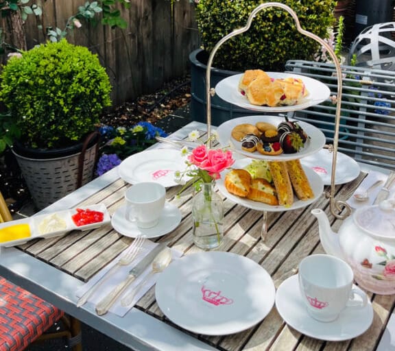 Crown and Crumpet Cafe photo 9