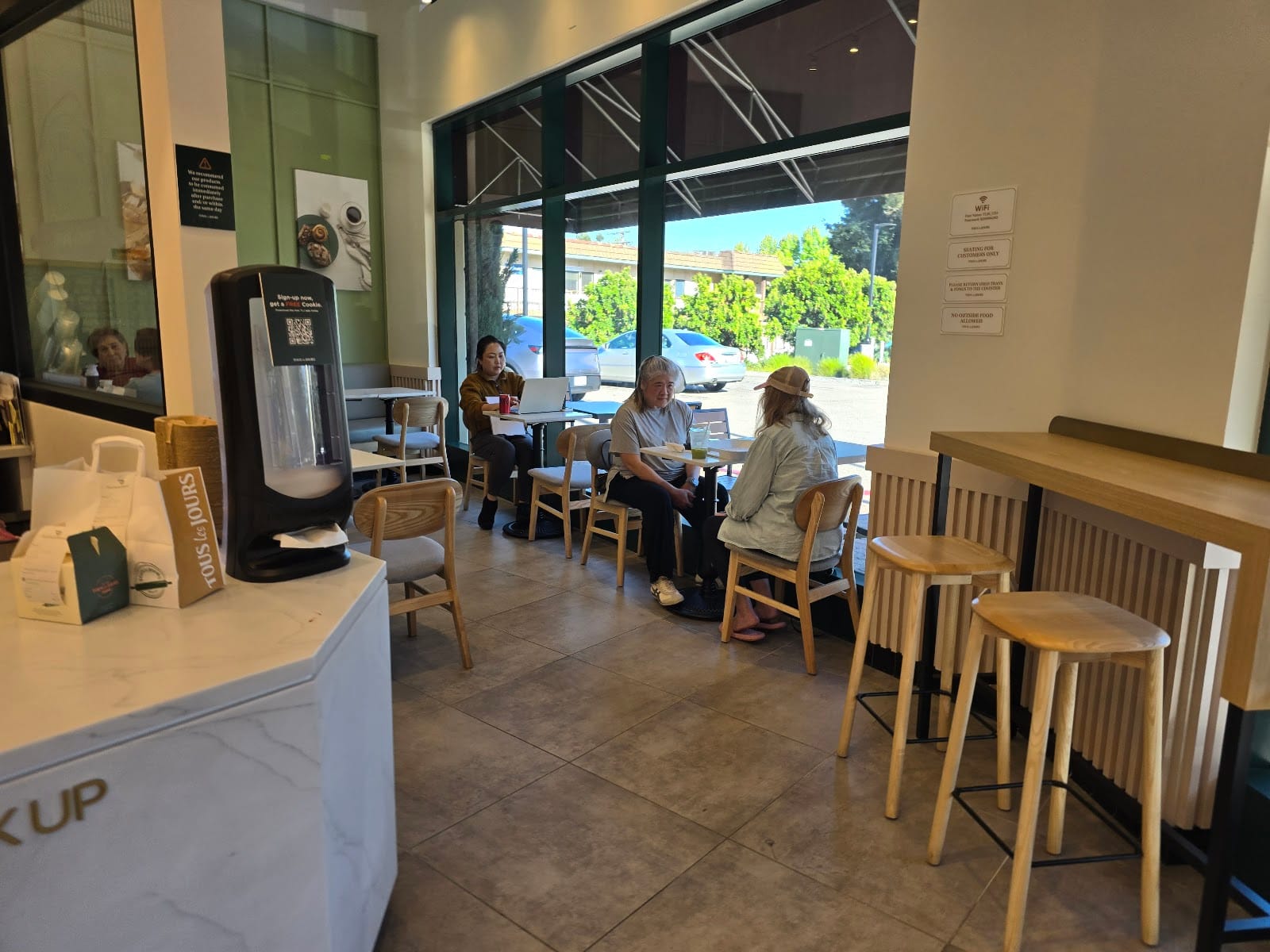 TOUS les JOURS Bakery Café - San Ramon