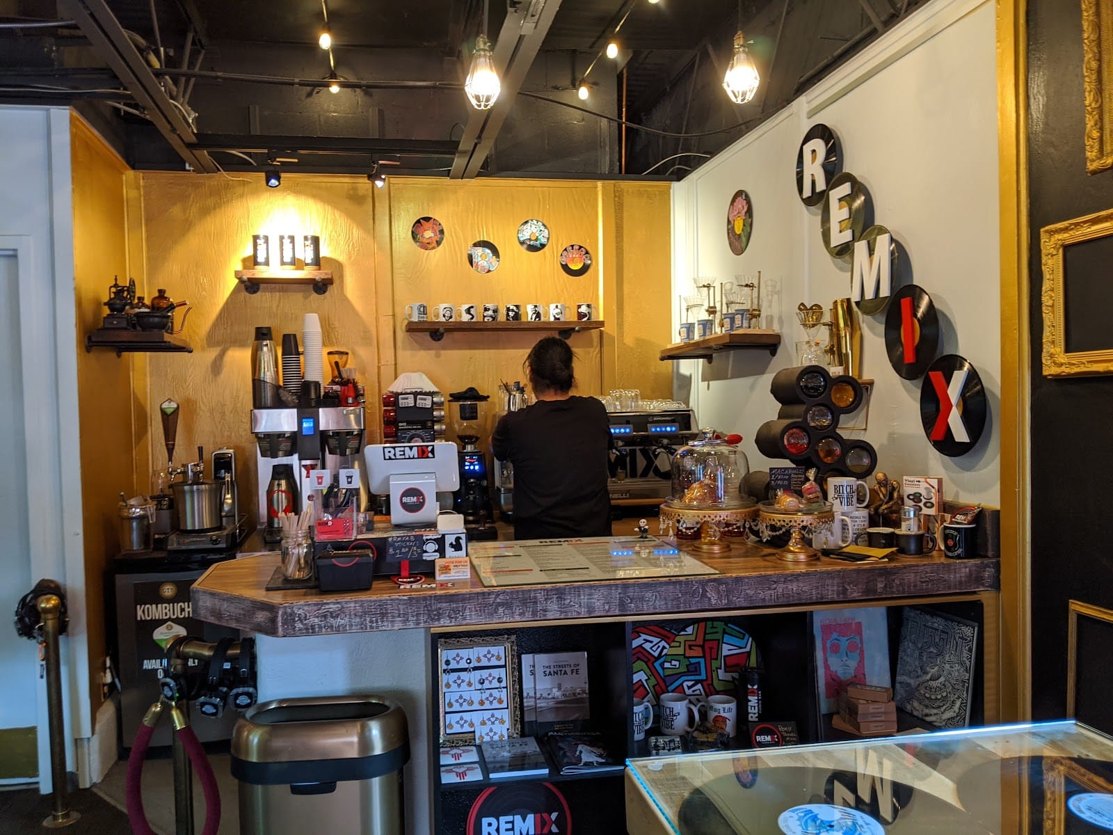 Remix Audio Bar (Coffee House & Ramen)