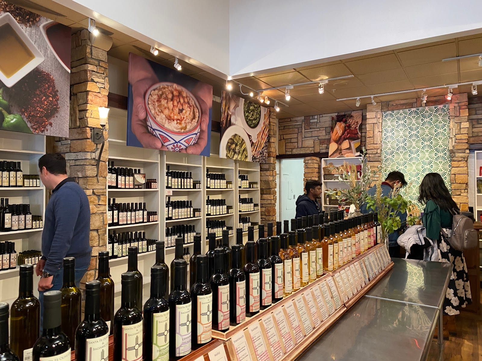 Santa Fe Olive Oil Tasting Counter, Ice Cream and Cook Shop