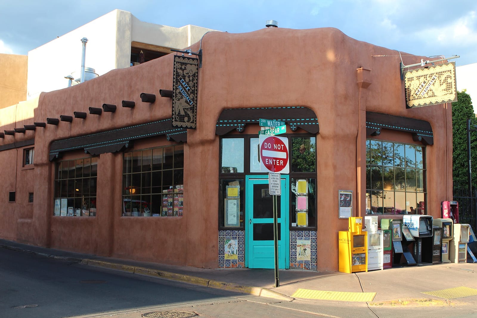 Santa Fe Olive Oil Tasting Counter, Ice Cream and Cook Shop photo 4