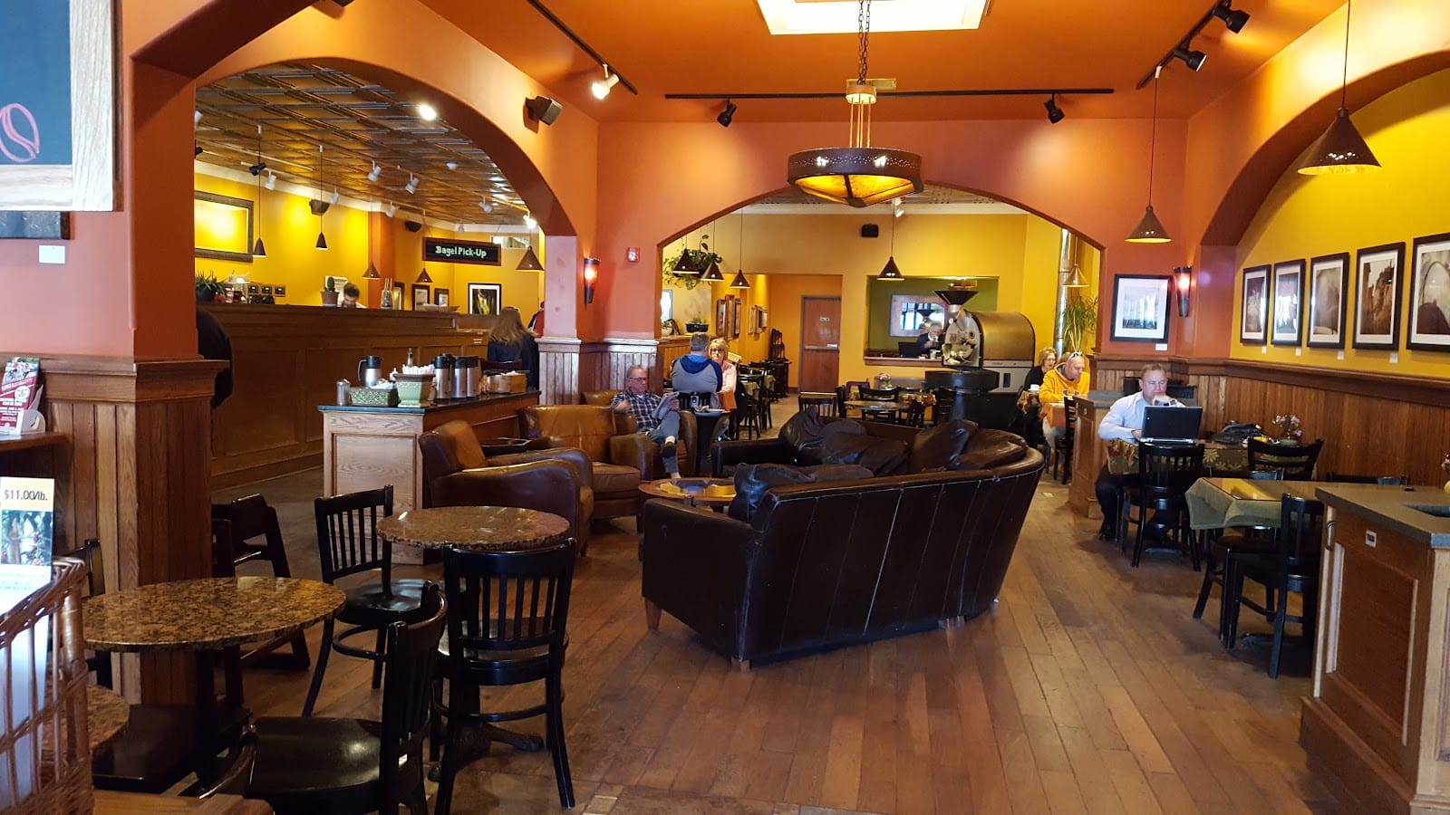 Uncommon Grounds Coffee & Bagels