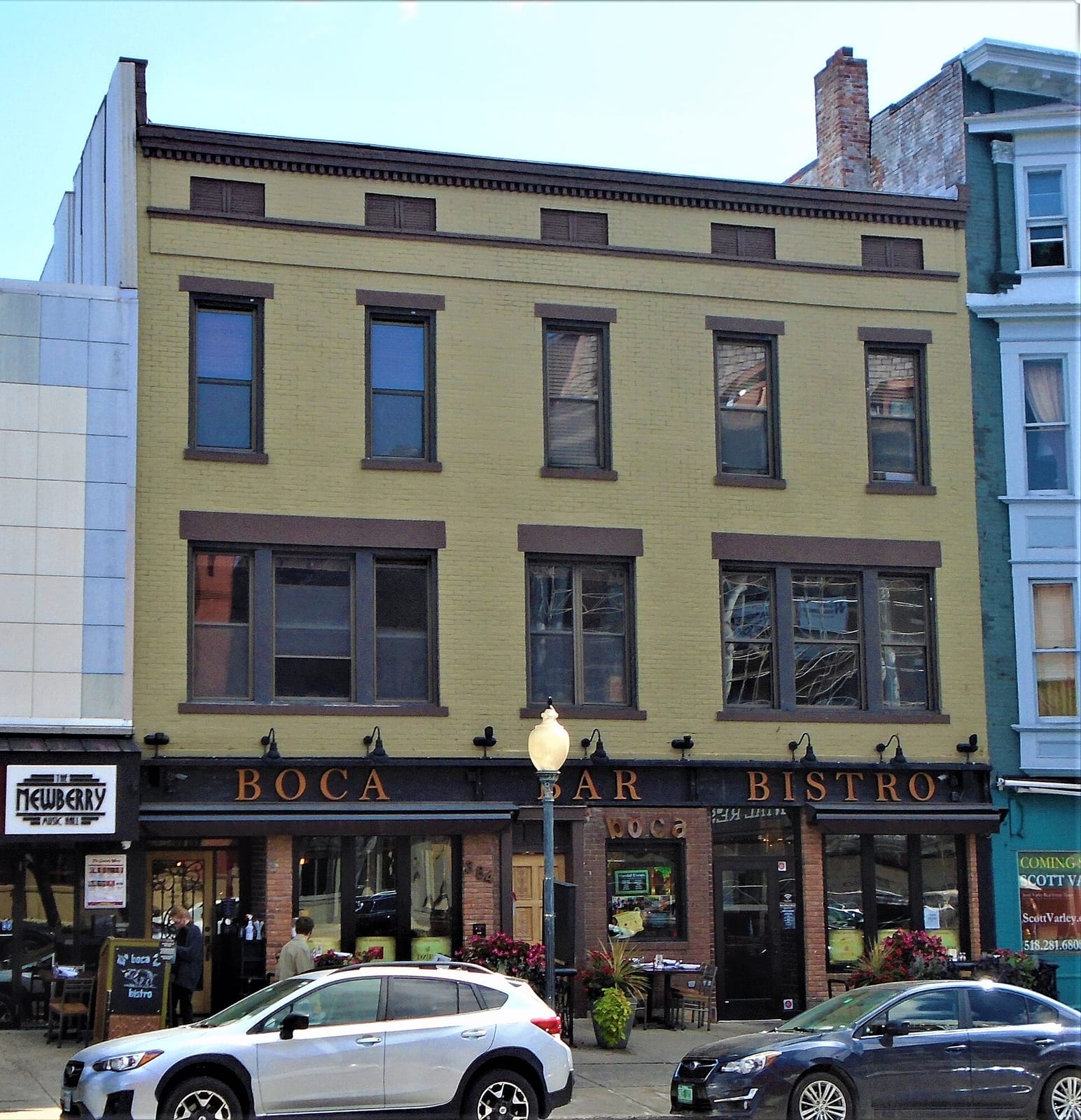 Uncommon Grounds Coffee & Bagels photo 3