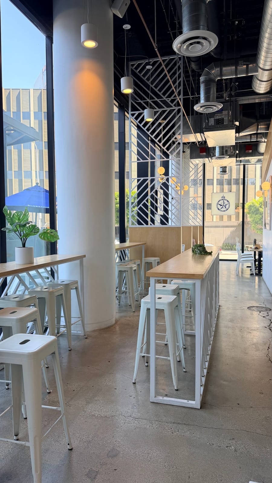 Bluestone Lane Brentwood Coffee Shop