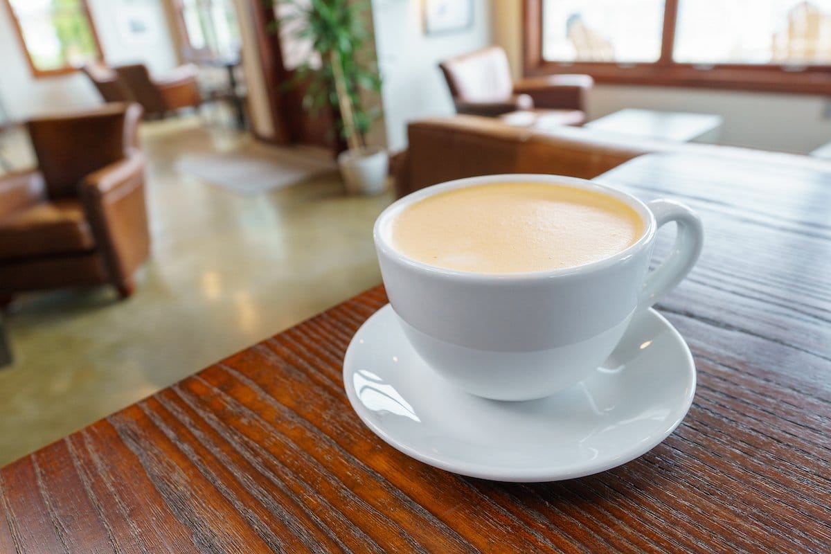 eb flo coffeehouse photo 3