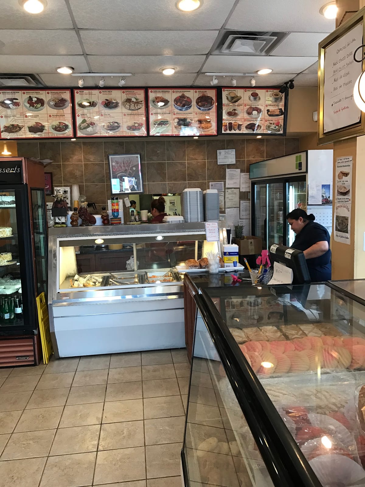 Veronica's Bakery & Cafe