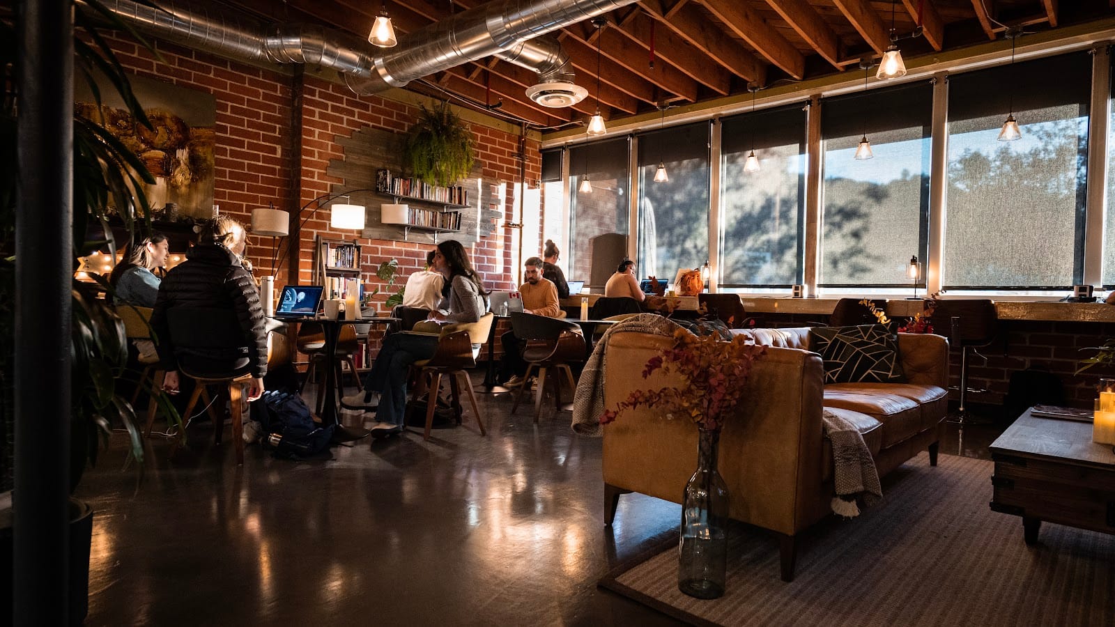 Kafana Coffee Juice Bar