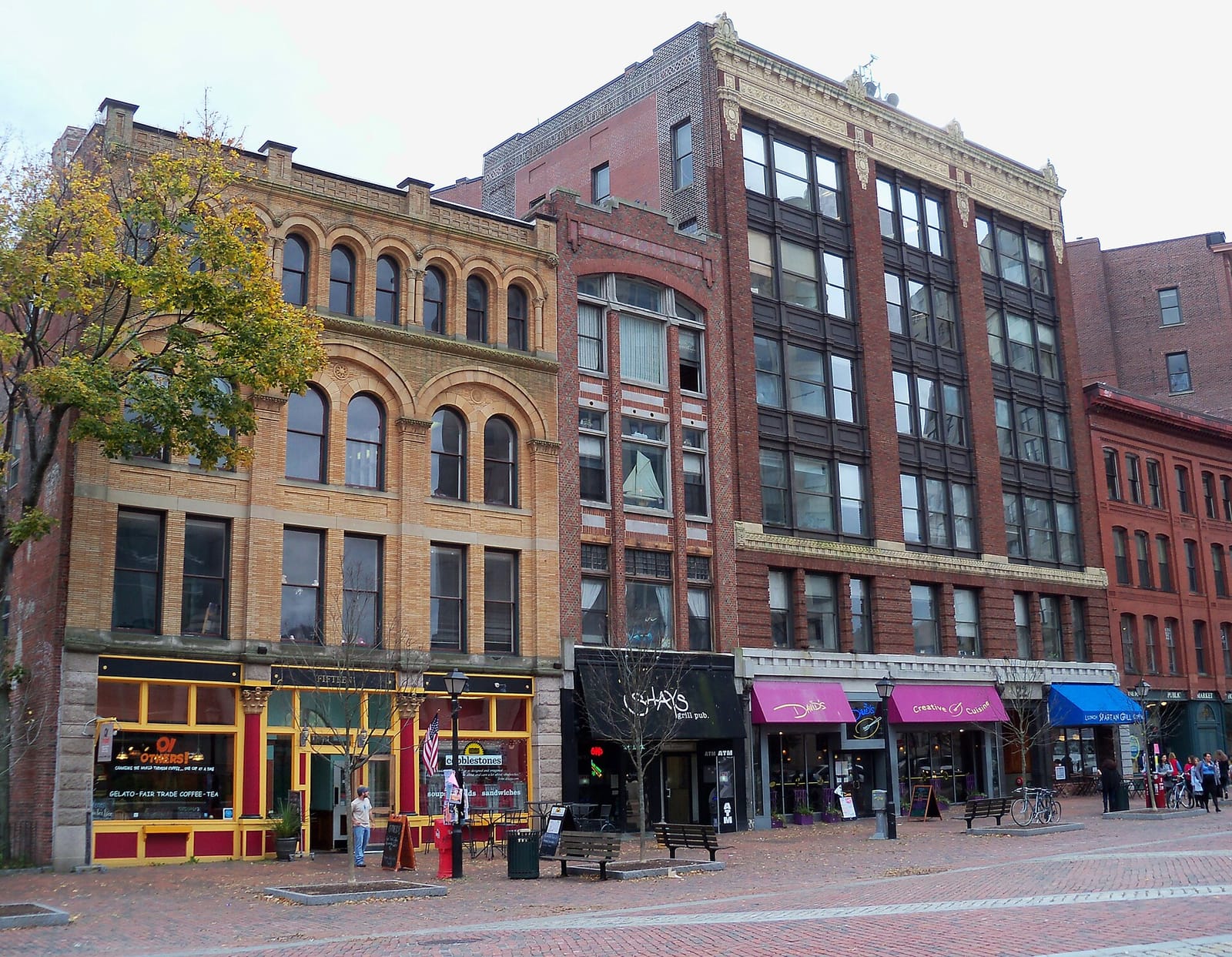 Burke's Perks Cafe and Grill photo 3