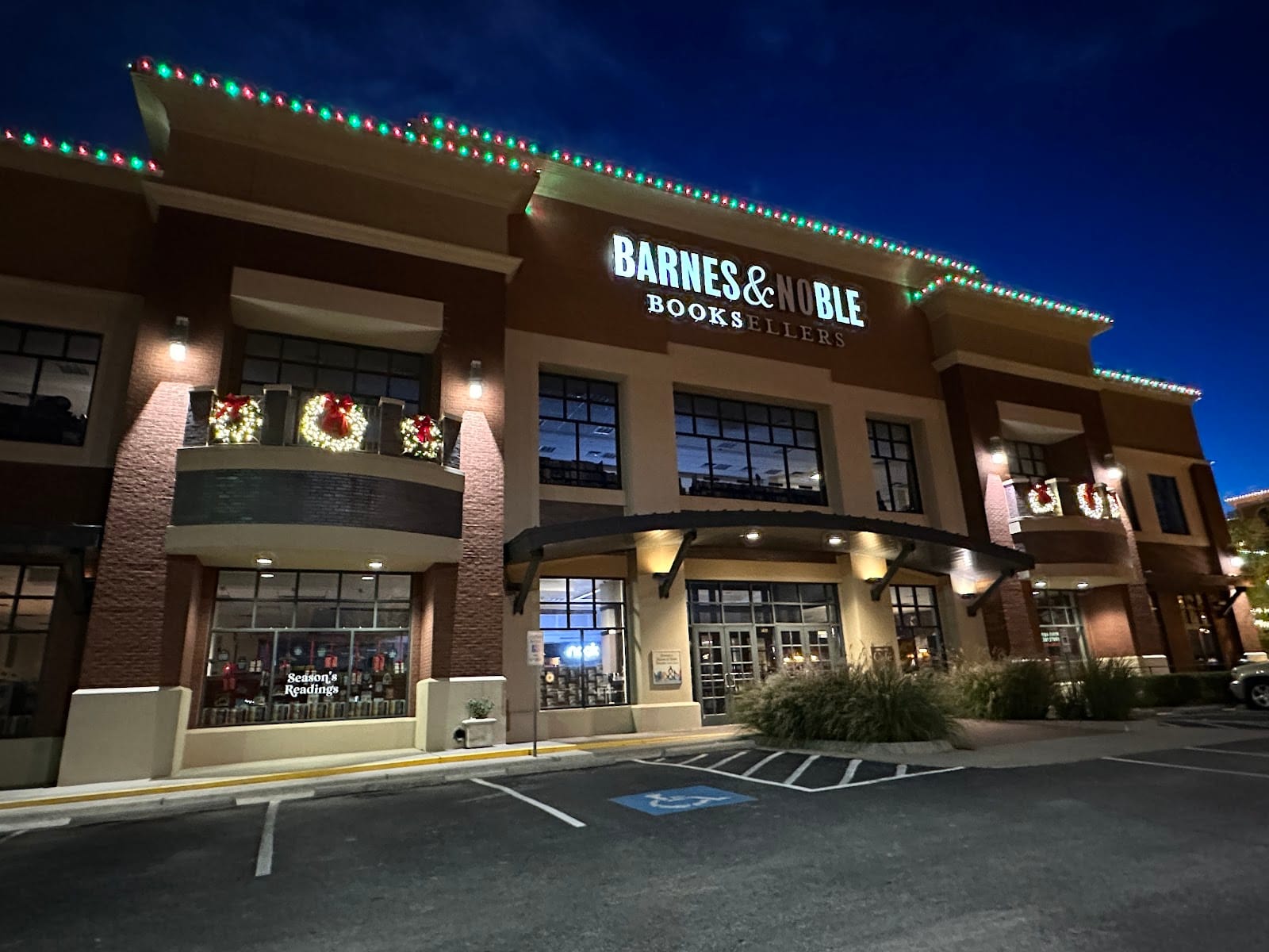 Barnes & Noble Café