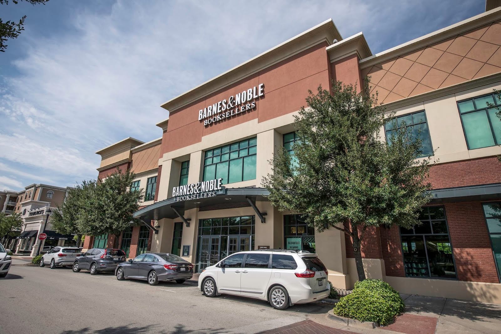 Barnes & Noble