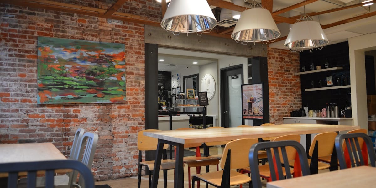 Saxbys photo 2