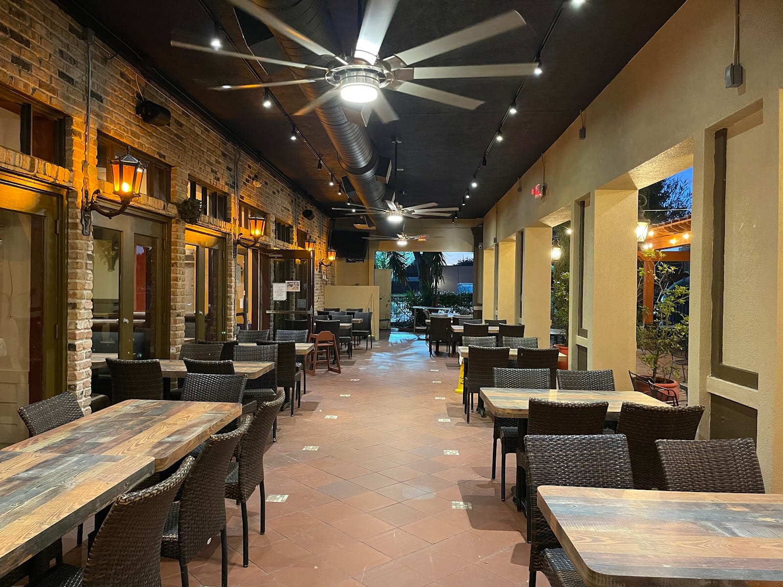 Los Gallitos Mexican Cafe (Sugarland )