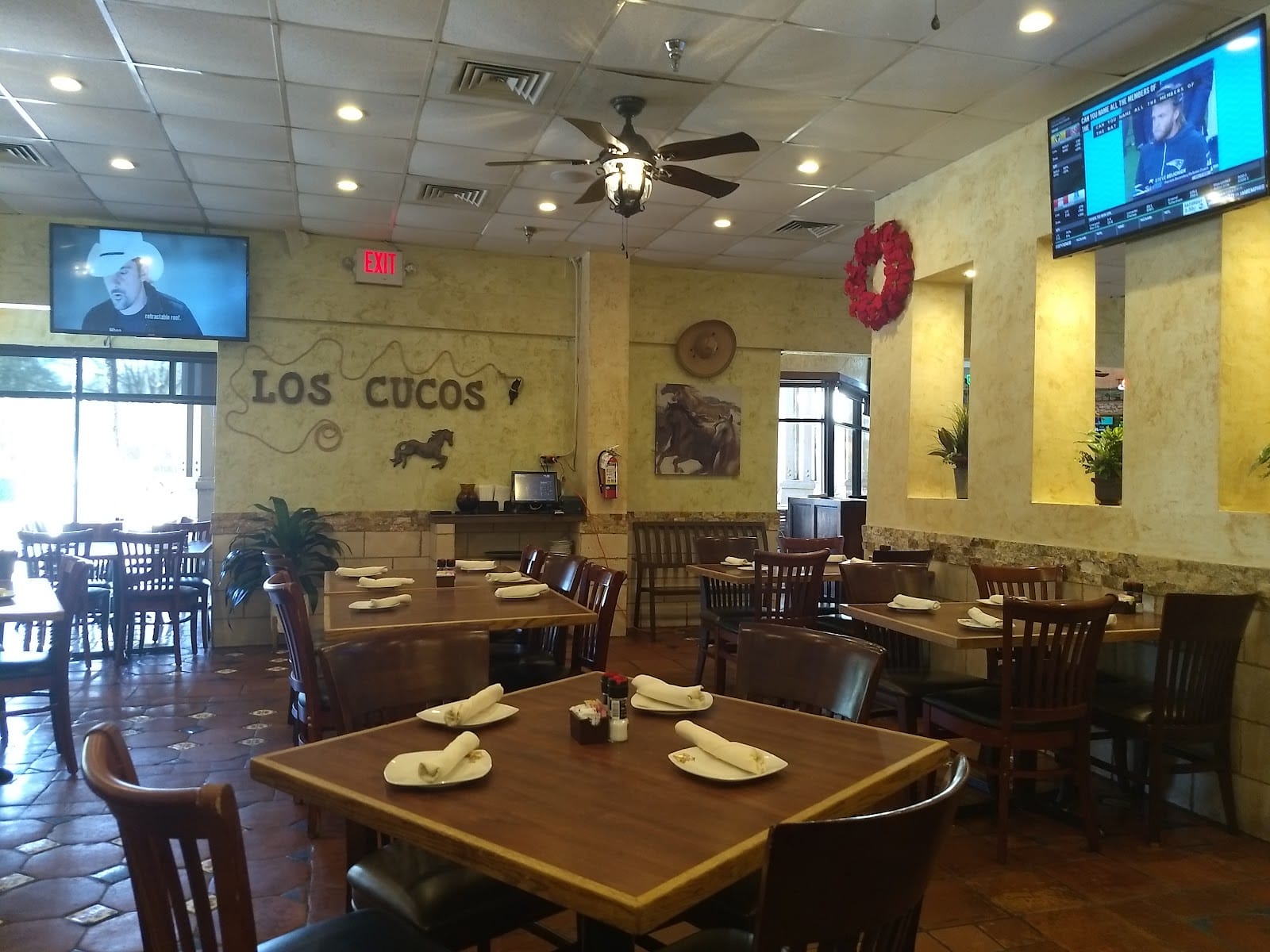 Los Cucos Mexican Cafe