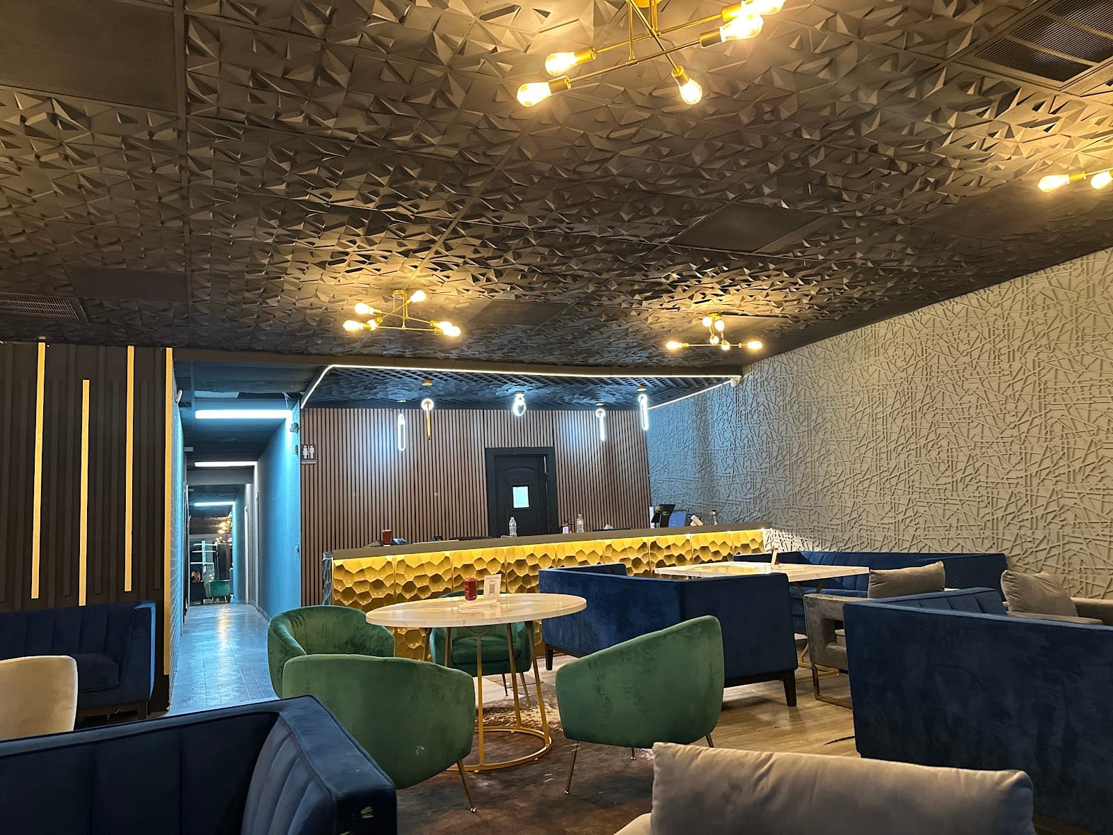 Infuse Hookah Lounge And Cafe
