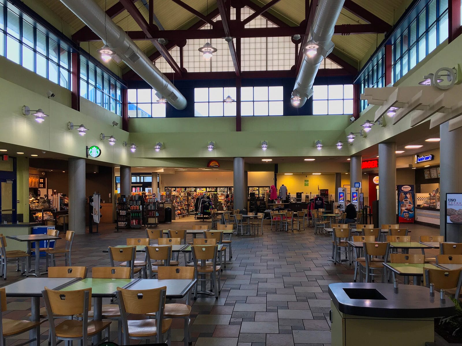 Starbucks photo 3