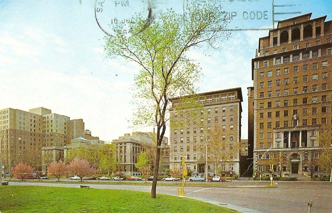 Plaza (South) Cafe, Barnes Jewish Hospital photo 2