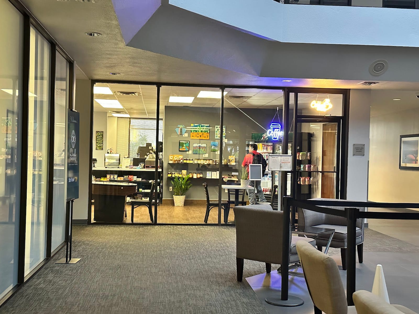 Thayne's Café