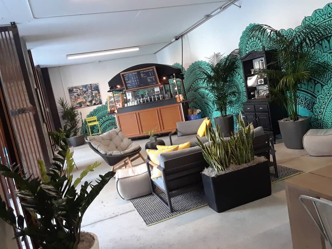 Cafe Ruisseau