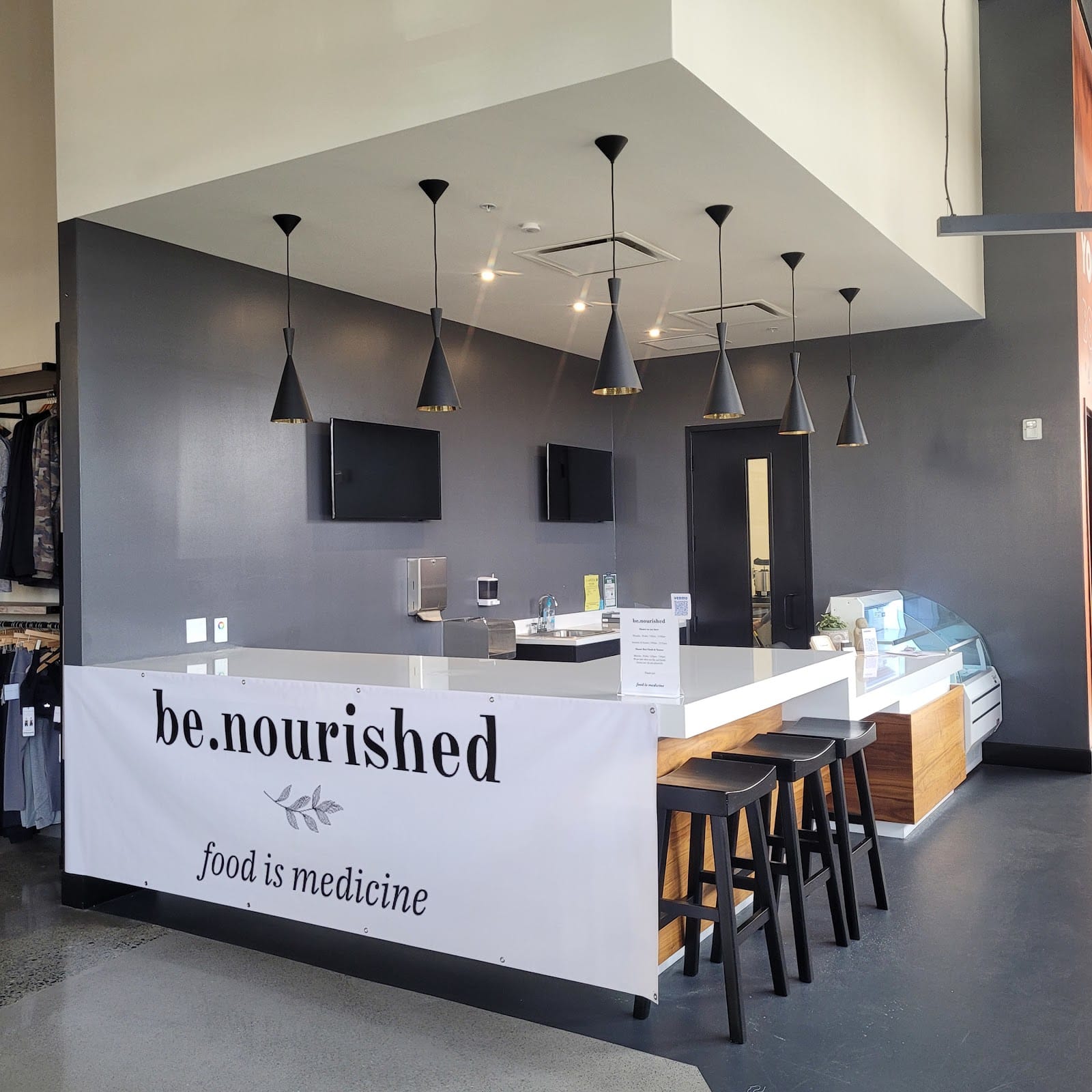 Café be.nourished by RadicalButterfly