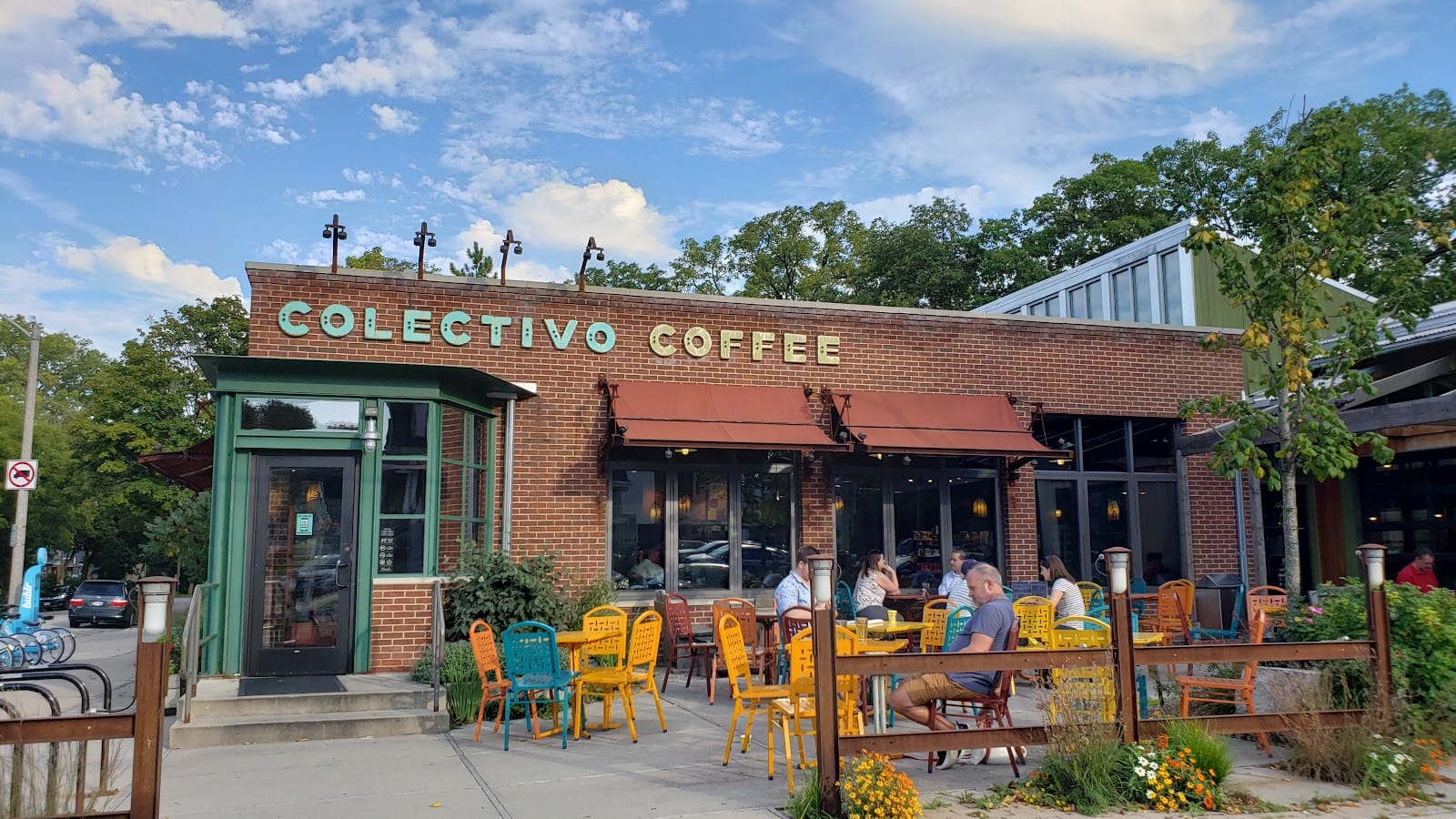 Colectivo Coffee 68th St.