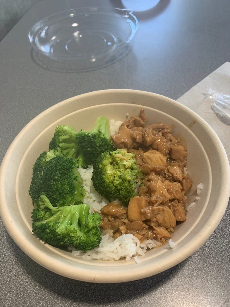 Skywalk Deli at Froedtert Hospital