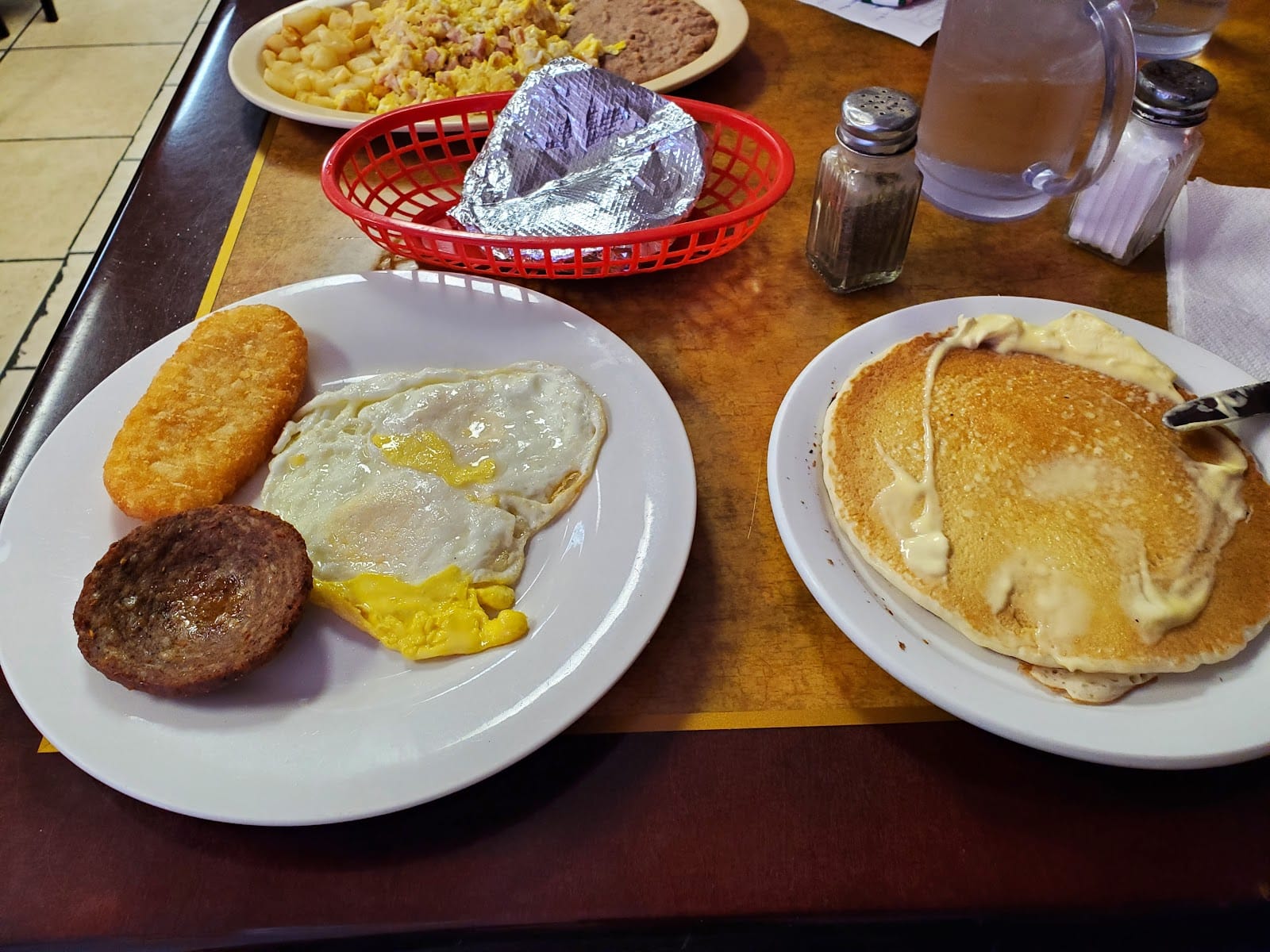 Janie's Cafe