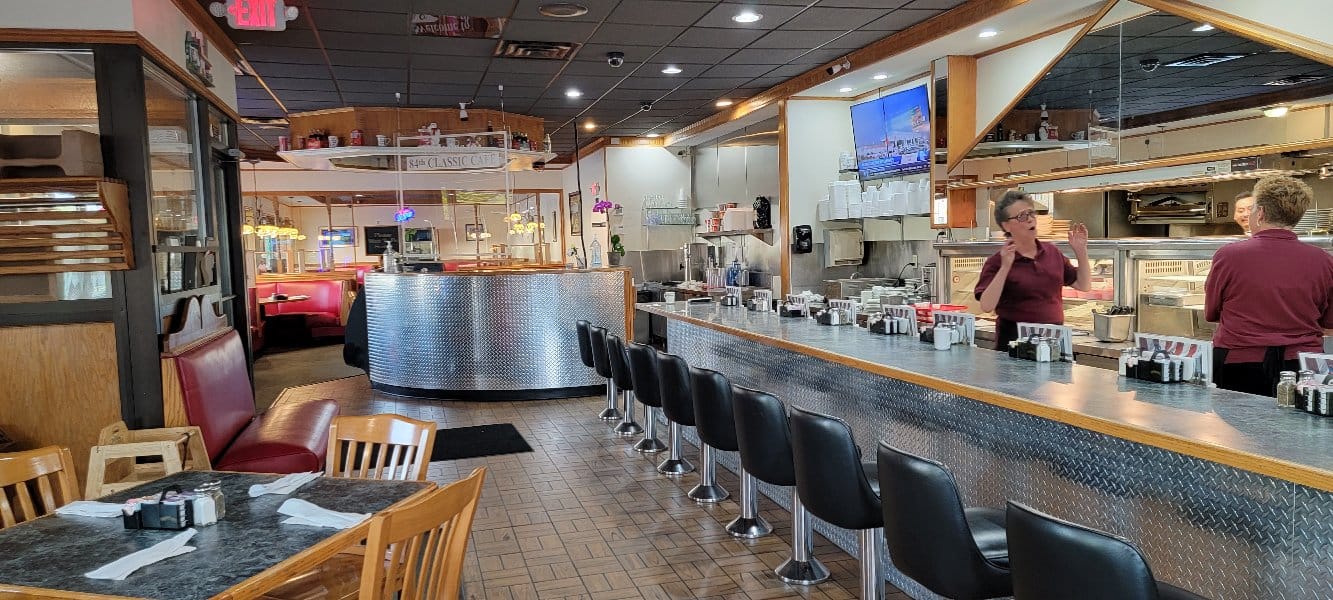 84th Classic Cafe