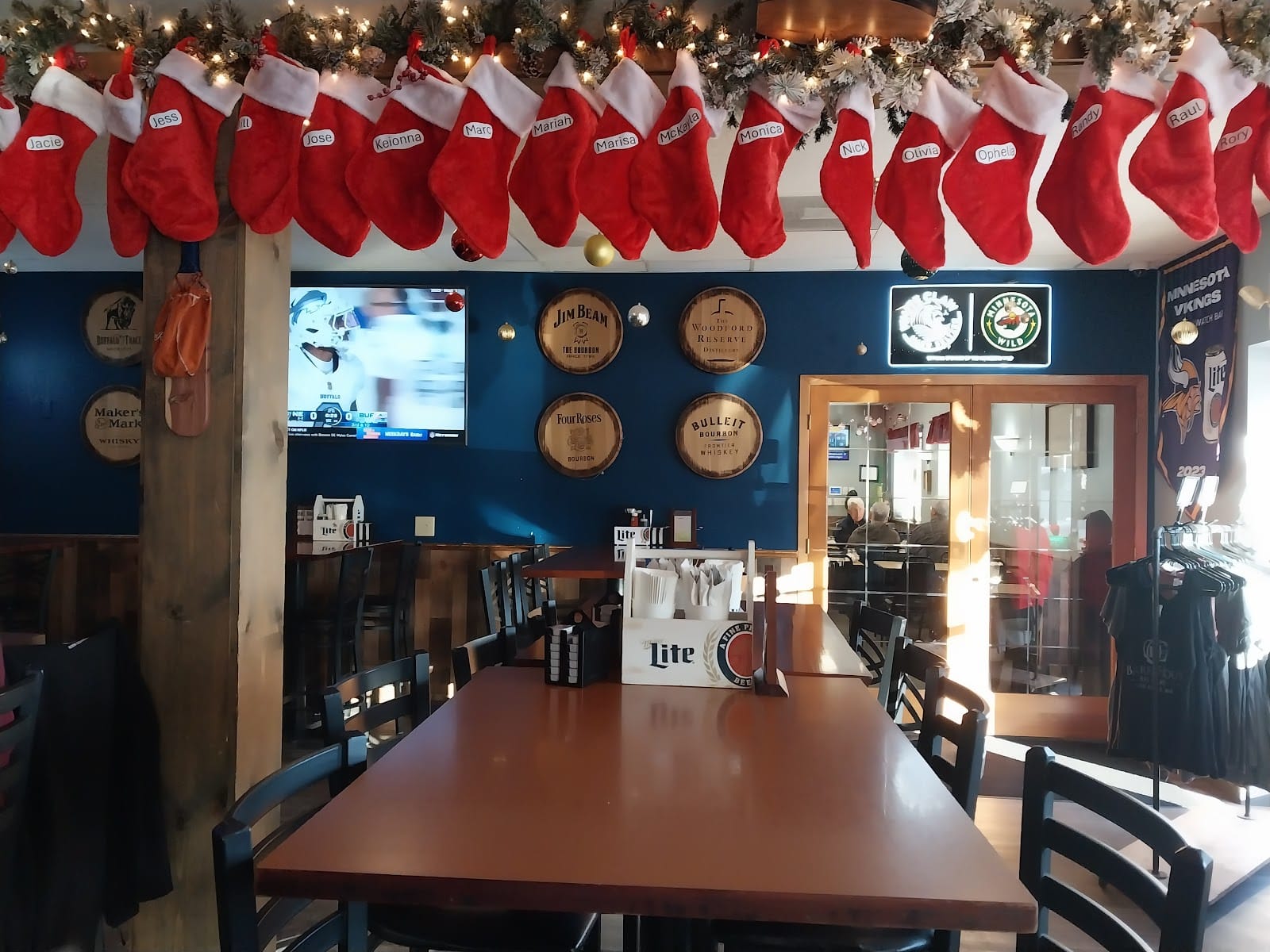 The Barrel House Bar & Cafe
