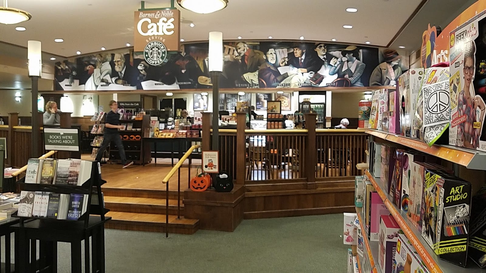 Barnes & Noble