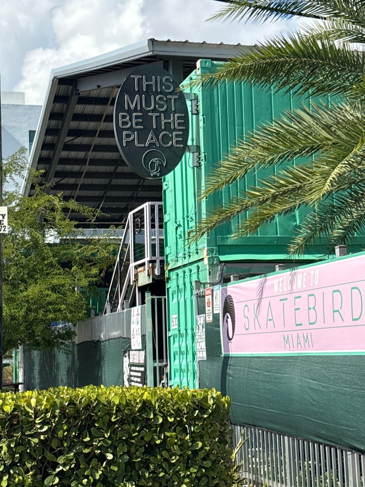 SkateBird Cafe