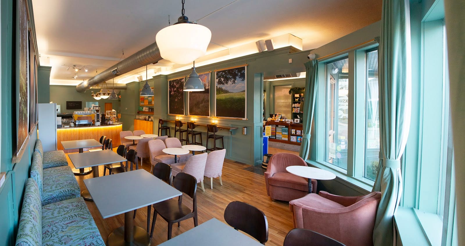 Birdie Books Cafe Reviews