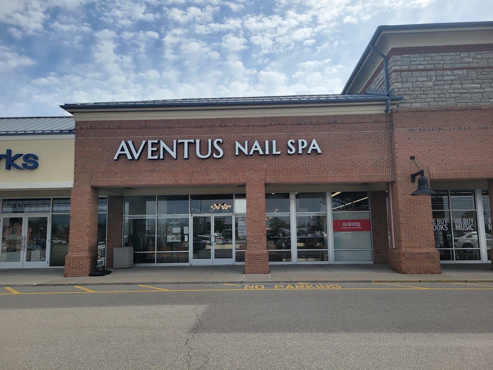 Aventus Café