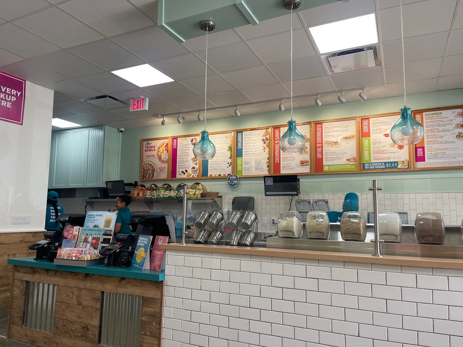 Tropical Smoothie Cafe