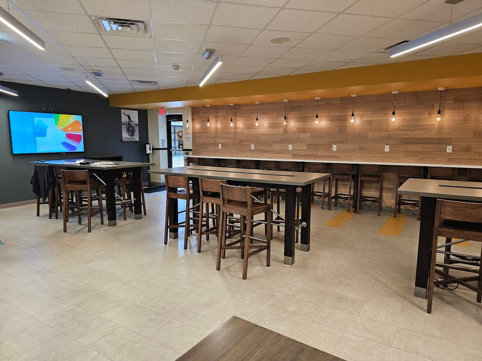Einstein Bros. Bagels