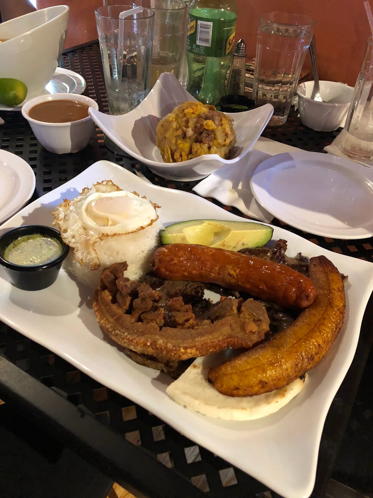 Gusto Latino