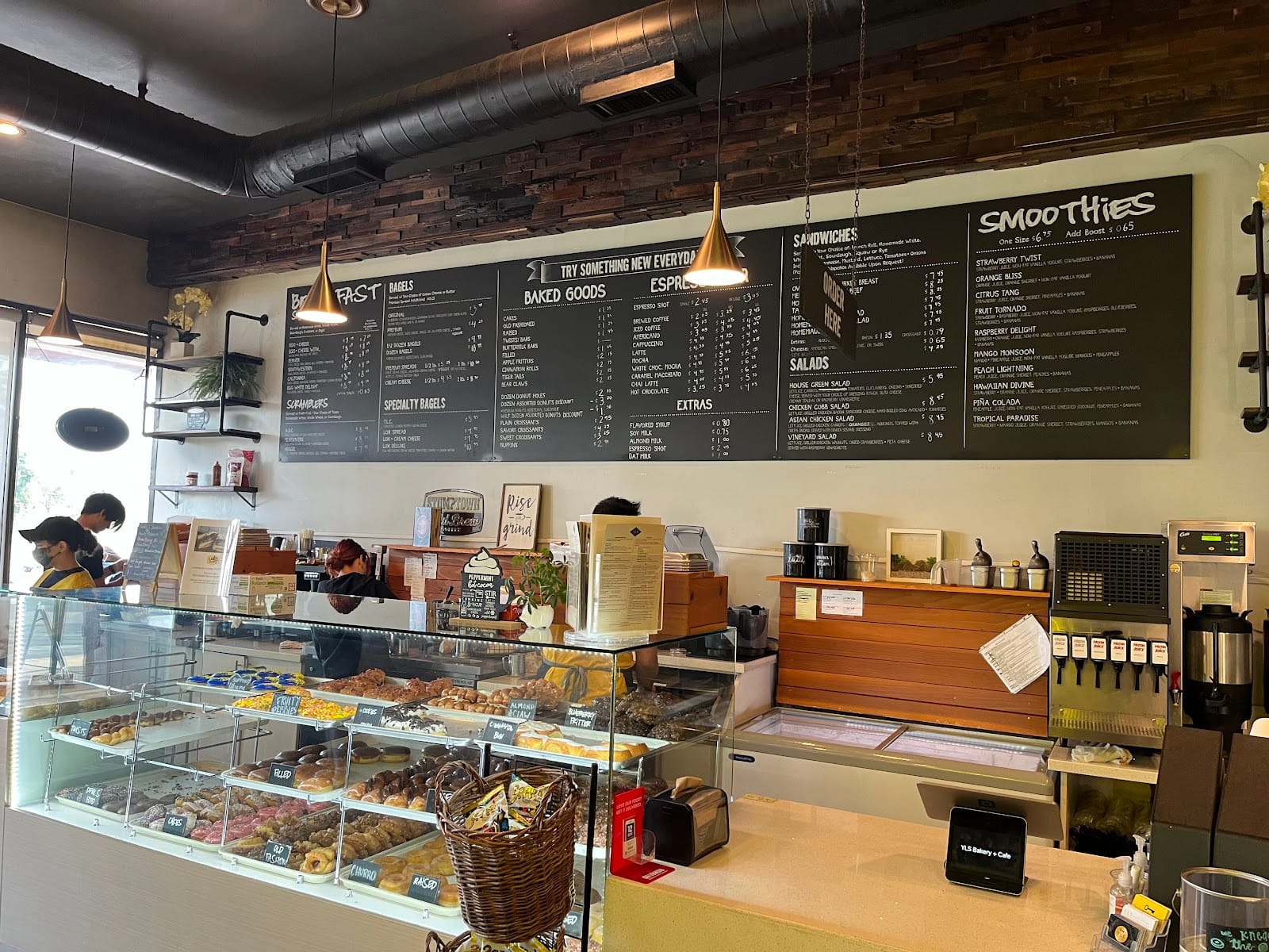 YLS Bakery & Cafe