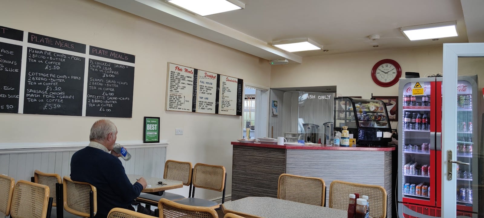 Vic's Cafe