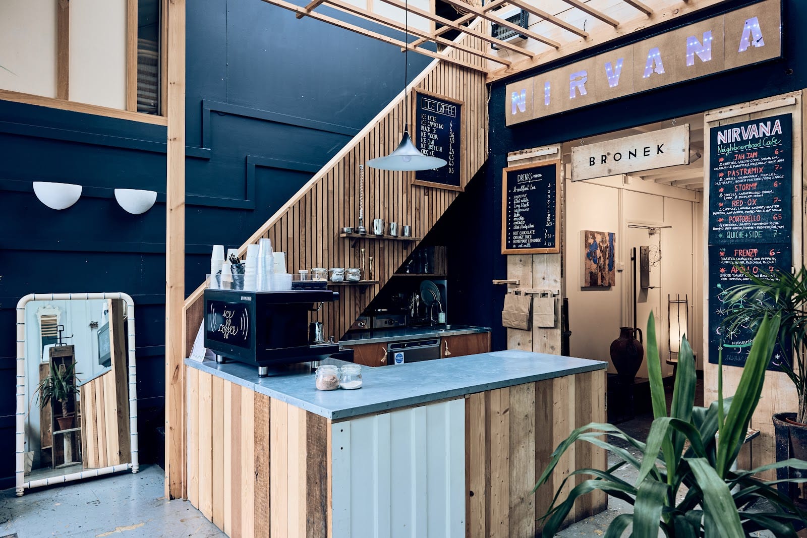 Nirvana Cafe