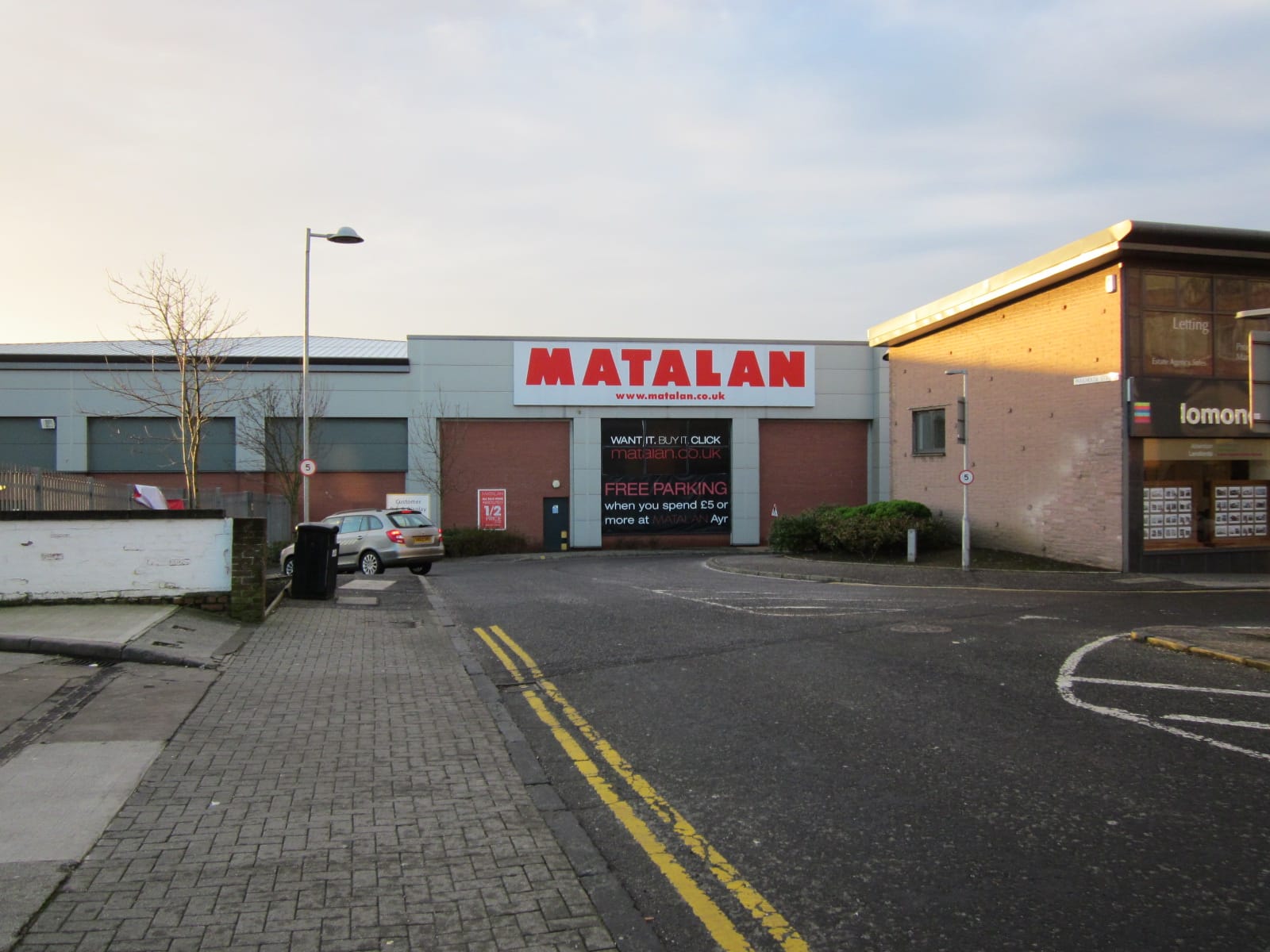 Café at Home Bargains photo 5