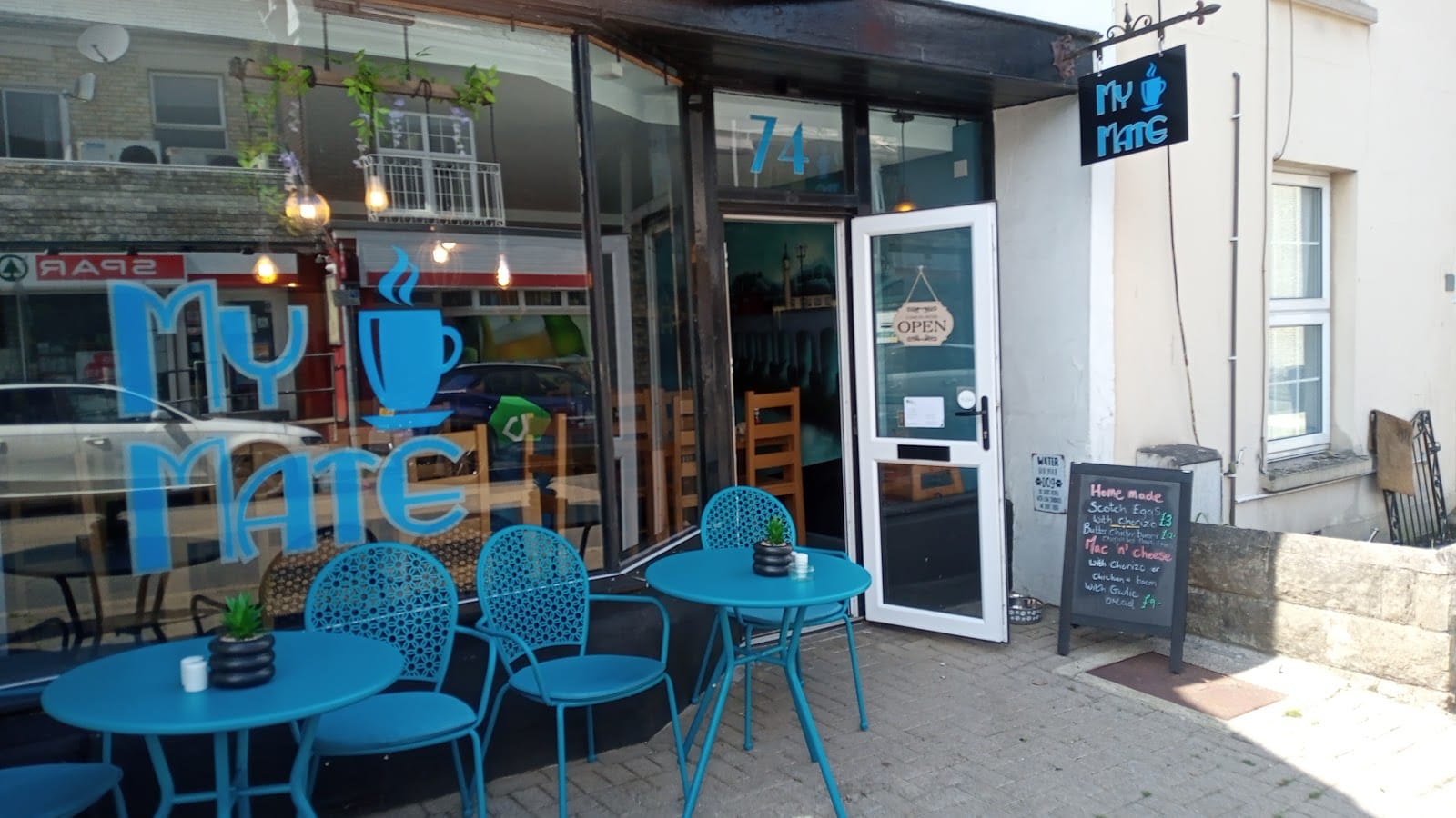 74 MY MATE CAFÉ
