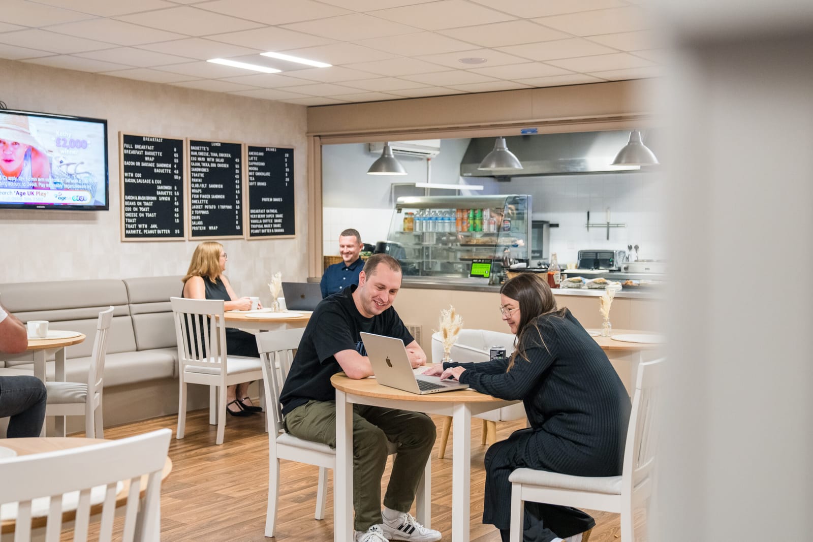Mels Cafe photo 2